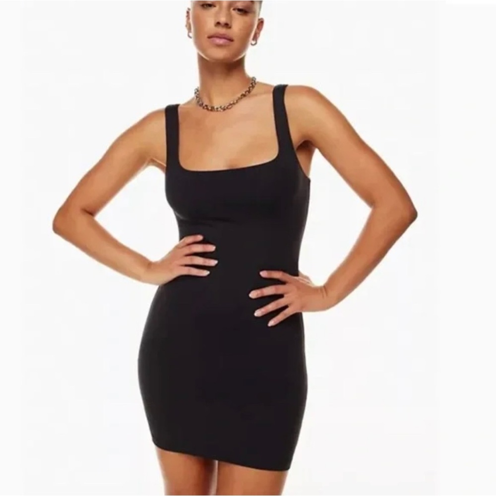 Aritzia Babaton contour square mini dress black